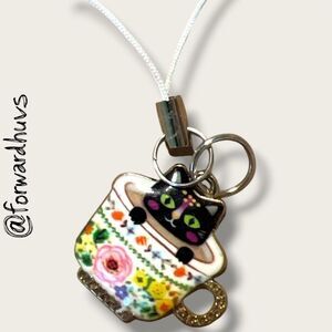 Cat in Floral Teacup Charm – 1”